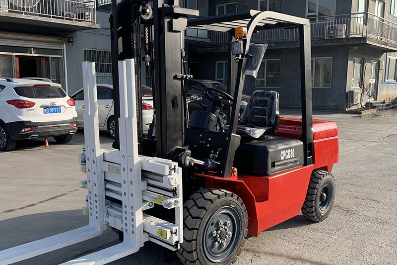 Internal Combustion Forklift – Pneumatic Tyre